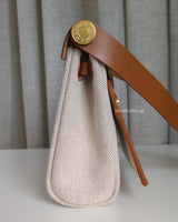 Hermes Herbag Mini 20 | Ecru Beige/Fauve Vache Hunter Gold Hardware-details