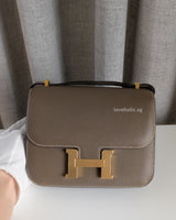 Hermes Constance 18 | Etoupe Epsom Gold Hardware-front1