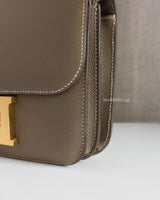 Hermes Constance 18 | Etoupe Epsom Gold Hardware-details