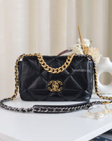 Chanel Chanel 19 Small | Black Lambskin Multicolored Hardware-front