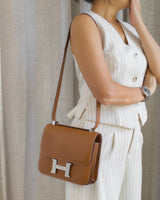 Hermes Constance 24 | Gold Epsom Palladium Hardware-model