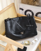 Chanel Maxi Flap 38cm | Black Caviar Silver Hardware-front