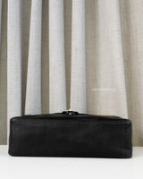 Chanel Maxi Flap 38cm | Black Caviar Silver Hardware-details
