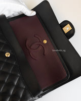 Chanel Classic Flap Medium | Black Caviar Gold Hardware-details