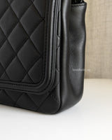 Chanel CC Filigree Flap Bag Medium | So Black Lambskin Black Hardware-details