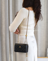 Chanel Vanity Bag with Chain 26C Black Lambskin Gold Hardware-model