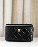 Chanel Vanity Bag with Chain 26C Black Lambskin Gold Hardware-front1