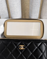 Chanel Vanity Bag with Chain 26C Black Lambskin Gold Hardware-details