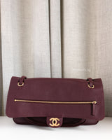 Chanel Maxi Flap 32cm | Burgundy  Caviar Gold Hardware-details
