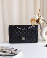 Chanel Classic Flap Small | Black Caviar Silver Hardware-front