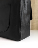 Chanel Maxi Flap 38cm | 26S Black Caviar Gold Hardware-details