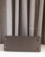Hermes Kelly Sellier 28 | Etoupe Epsom Gold Hardware-details