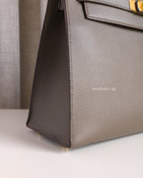 Hermes Kelly Sellier 28 | Etoupe Epsom Gold Hardware-details