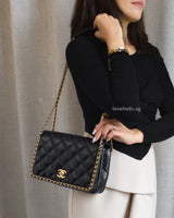 Chanel Seasonal Flap Bag Medium | 22B Black Caviar Gold Hardware-model