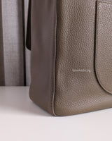 Chanel Maxi Flap 38cm | 26A Dark Khaki Caviar Gold Hardware-details