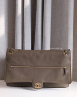 Chanel Maxi Flap 38cm | 26A Dark Khaki Caviar Gold Hardware-details