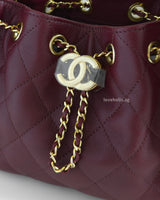 Chanel Chanel 25 Mini | 26A Burgundy Caviar Gold Hardware-details