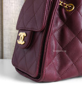Chanel Chanel 25 Mini | 26A Burgundy Caviar Gold Hardware-details