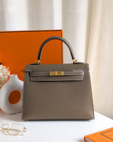 Kelly Sellier 25 | Etoupe 18 Epsom Gold Hardware