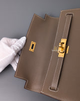 Kelly Sellier 25 | Etoupe 18 Epsom Gold Hardware