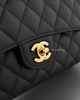 Classic Flap Medium | Black Caviar Gold Hardware