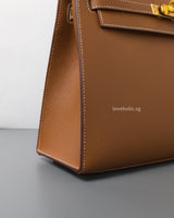 Kelly Sellier 25  | Gold Epsom Gold Hardware