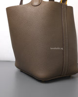 Hermes Picotin Lock 18 Etoupe Taurillon Clemence Gold Hardware-details