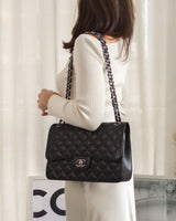 Chanel Classic Flap Jumbo | Black Caviar Silver Hardware-model