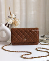 Wallet On Chain 23A Brown Caviar Gold Hardware