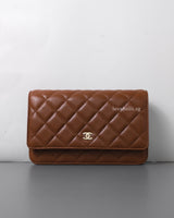 Wallet On Chain 23A Brown Caviar Gold Hardware