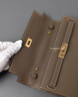 Hermes Kelly To Go Etoupe Epsom Gold Hardware-details