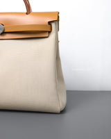 Hermes Herbag 31 | Beton/Naturel Sable Canvas Palladium Hardware-details