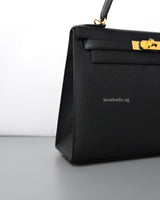 Hermes Kelly Sellier 28 | Black Epsom Gold Hardware-details