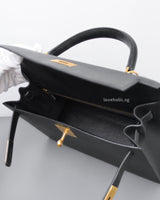 Hermes Kelly Sellier 28 | Black Epsom Gold Hardware-details