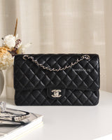 Chanel Classic Flap Medium | Black Caviar Silver Hardware-front
