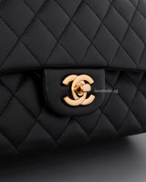 Chanel Classic Flap Medium | Black Lambskin Rose Gold Hardware-details