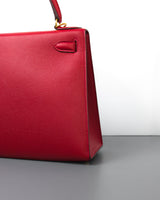 Hermes Kelly Sellier 28 | Rouge Casaque Epsom Gold Hardware-details