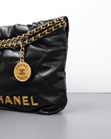 Chanel Chanel 22 Mini | Black Lambskin Brushed Gold Hardware-details