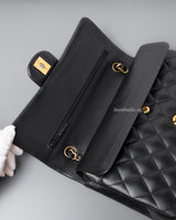 Chanel Classic Flap Medium | Black Lambskin Gold Hardware-details