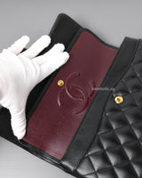 Chanel Classic Flap Medium | Black Lambskin Gold Hardware-details