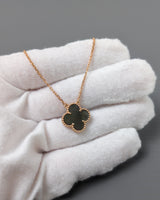 Van Cleef & Arpels VCA Vintage Alhambra Necklace Pendant | Grey Mother of Pearl 18K Rose Gold-model