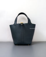 Hermes Picotin Lock 18 Vert Cypress Taurillon Clemence Gold Hardware-front1
