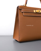 Hermes Kelly Sellier 28 | Gold Epsom Gold Hardware-details