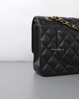 Chanel Classic Flap Medium | Black Caviar Gold Hardware-details