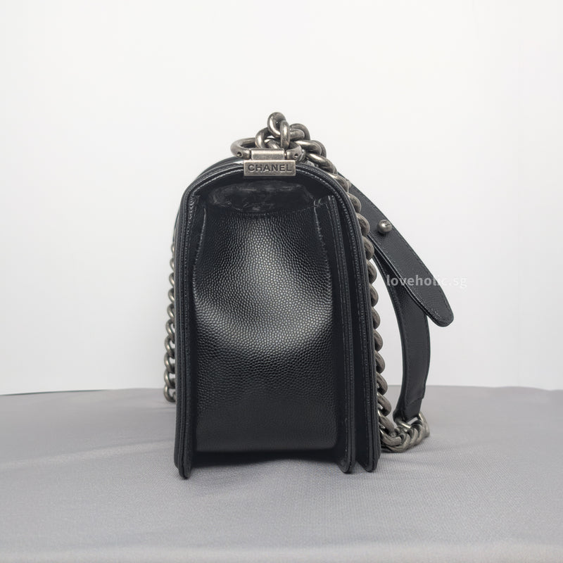 Chanel Boy Medium | Black Caviar Ruthenium Hardware-details