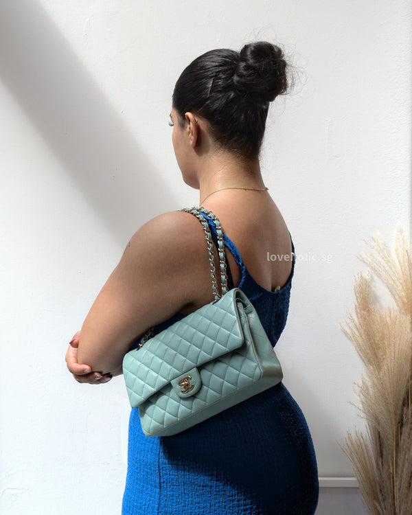 Chanel Classic Flap Medium | 20C Tiffany Blue Caviar Silver Hardware