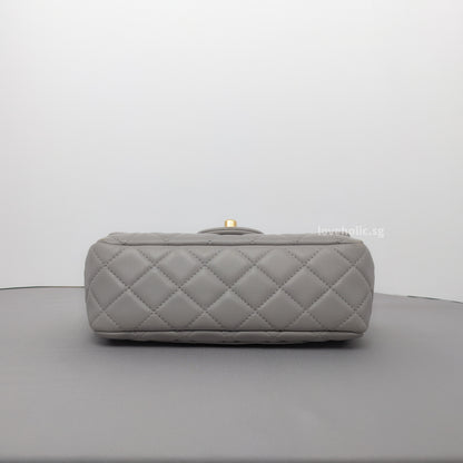 Pearl Crush Mini Rectangle 22B Light Grey Lambskin Brushed Gold Hardware