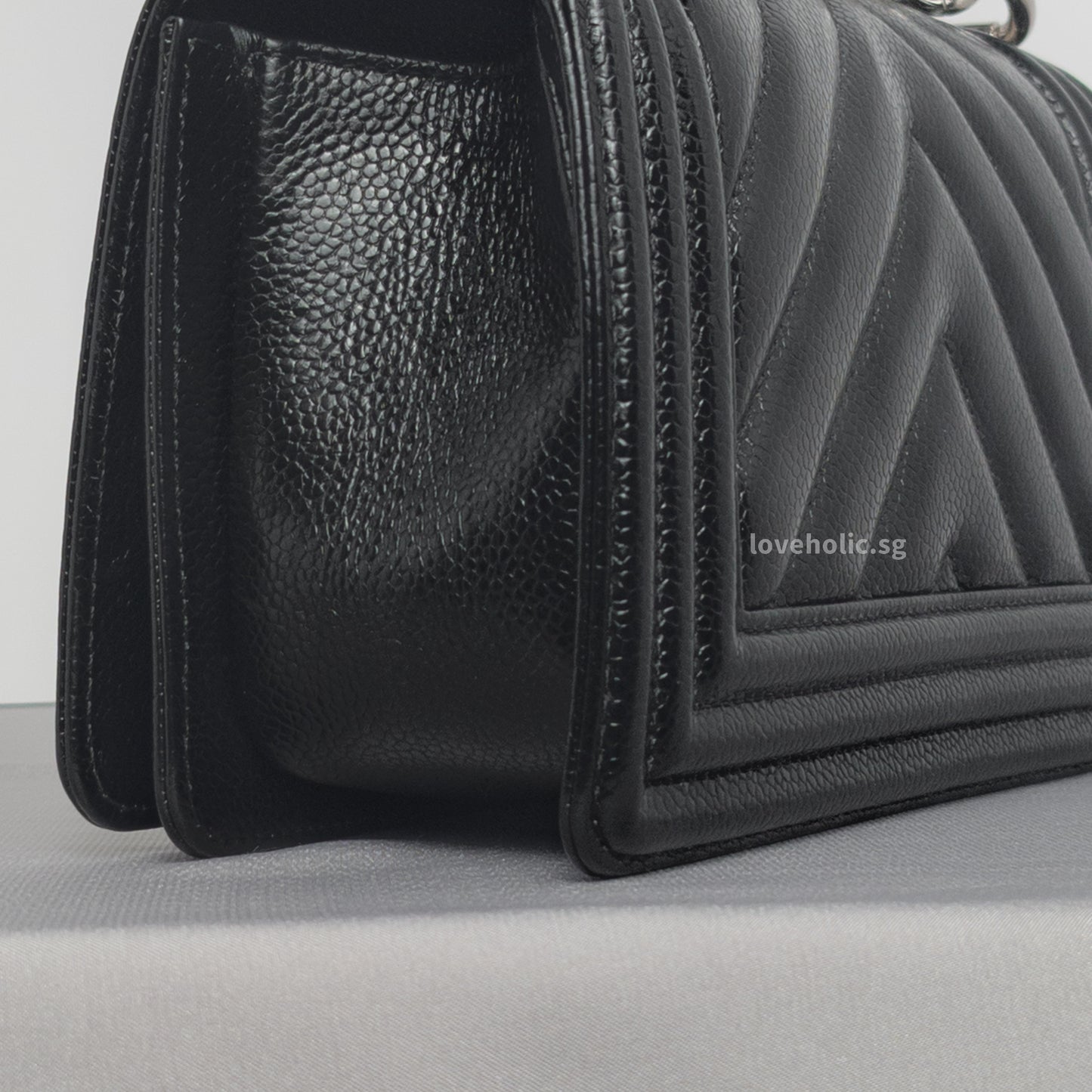 Boy Chevron Small | Black Caviar Silver Hardware
