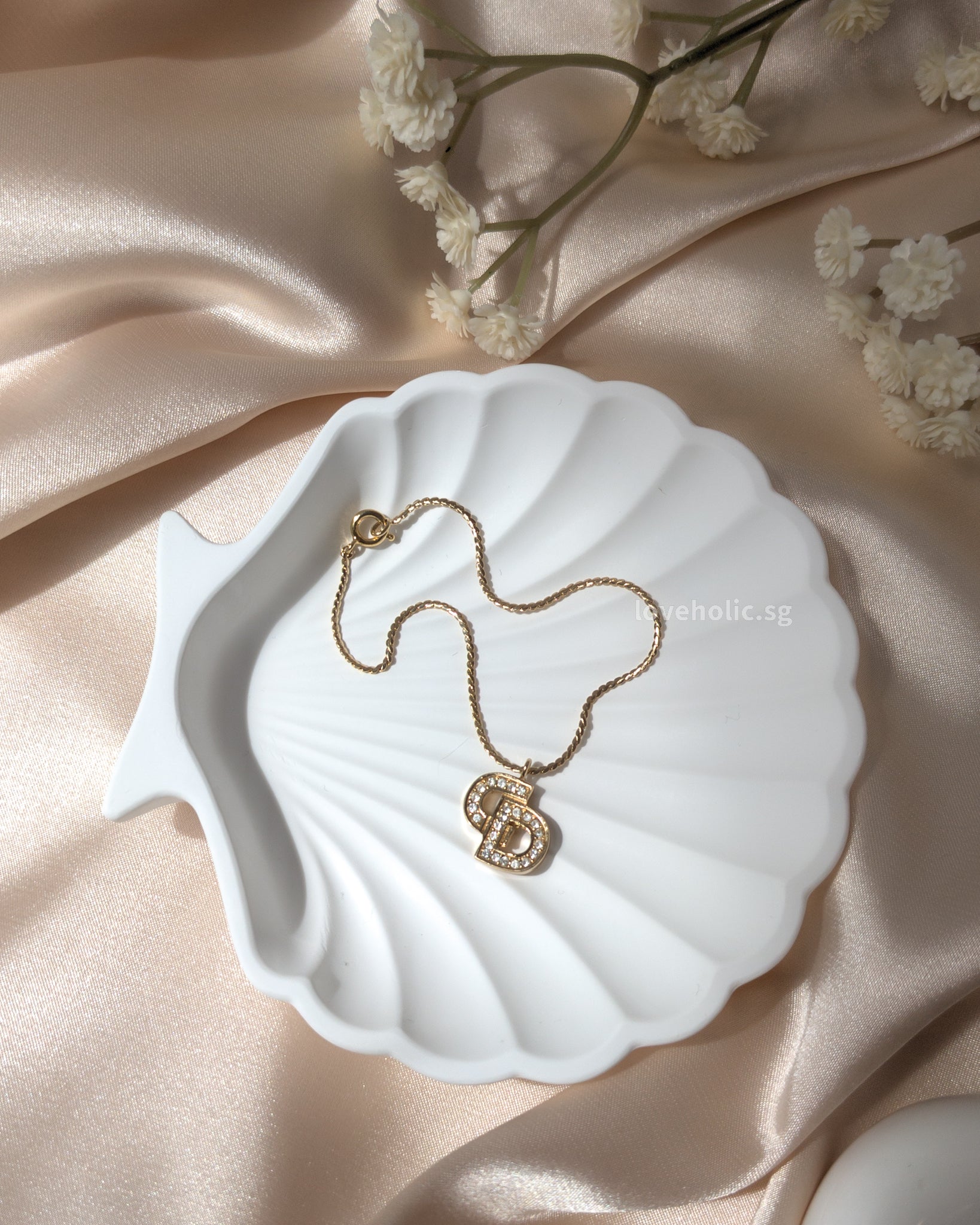 CHANEL ♡ ひとつで華やか イヤー アクセサリー フェザー org.jpg