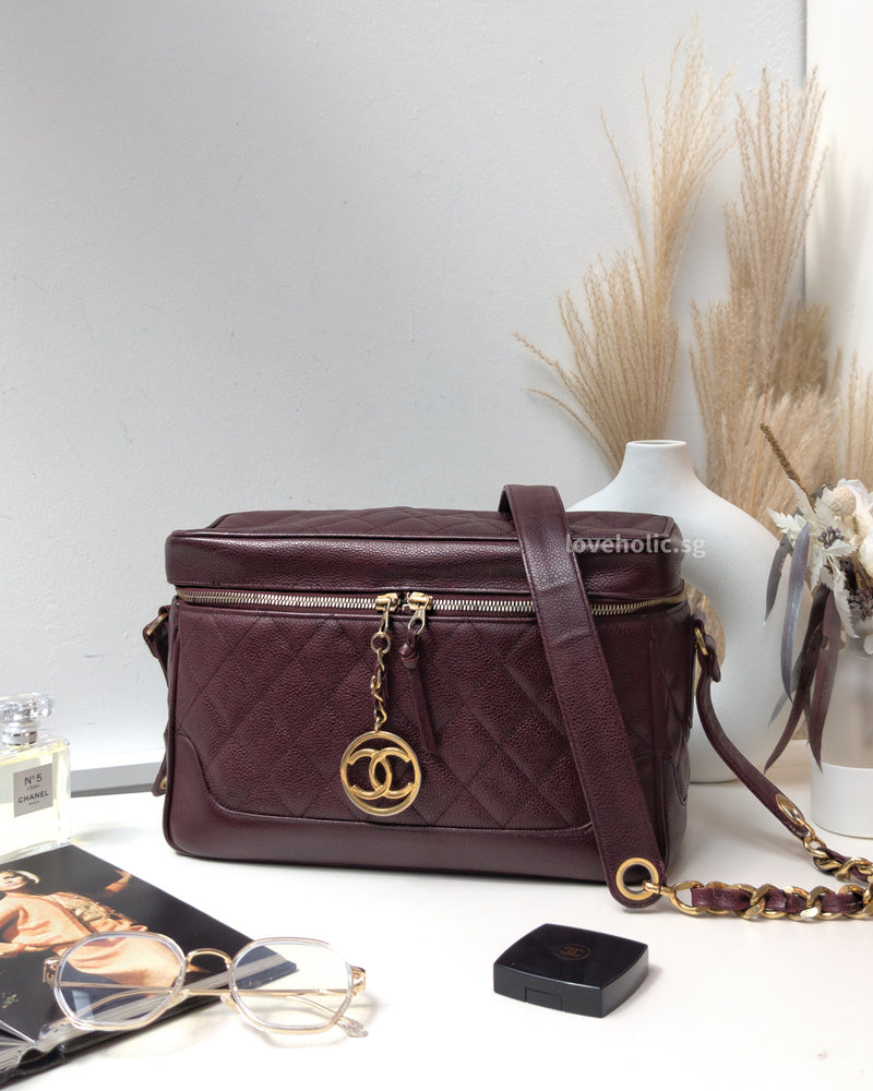 Chanel Vintage Vanity Case Large | Burgundy Caviar Gold Hardware